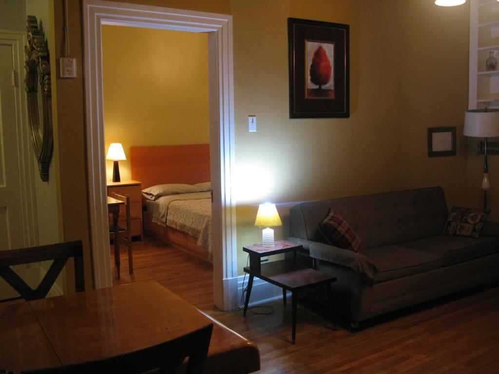 مونتريال Alexandrie Hostel الغرفة الصورة